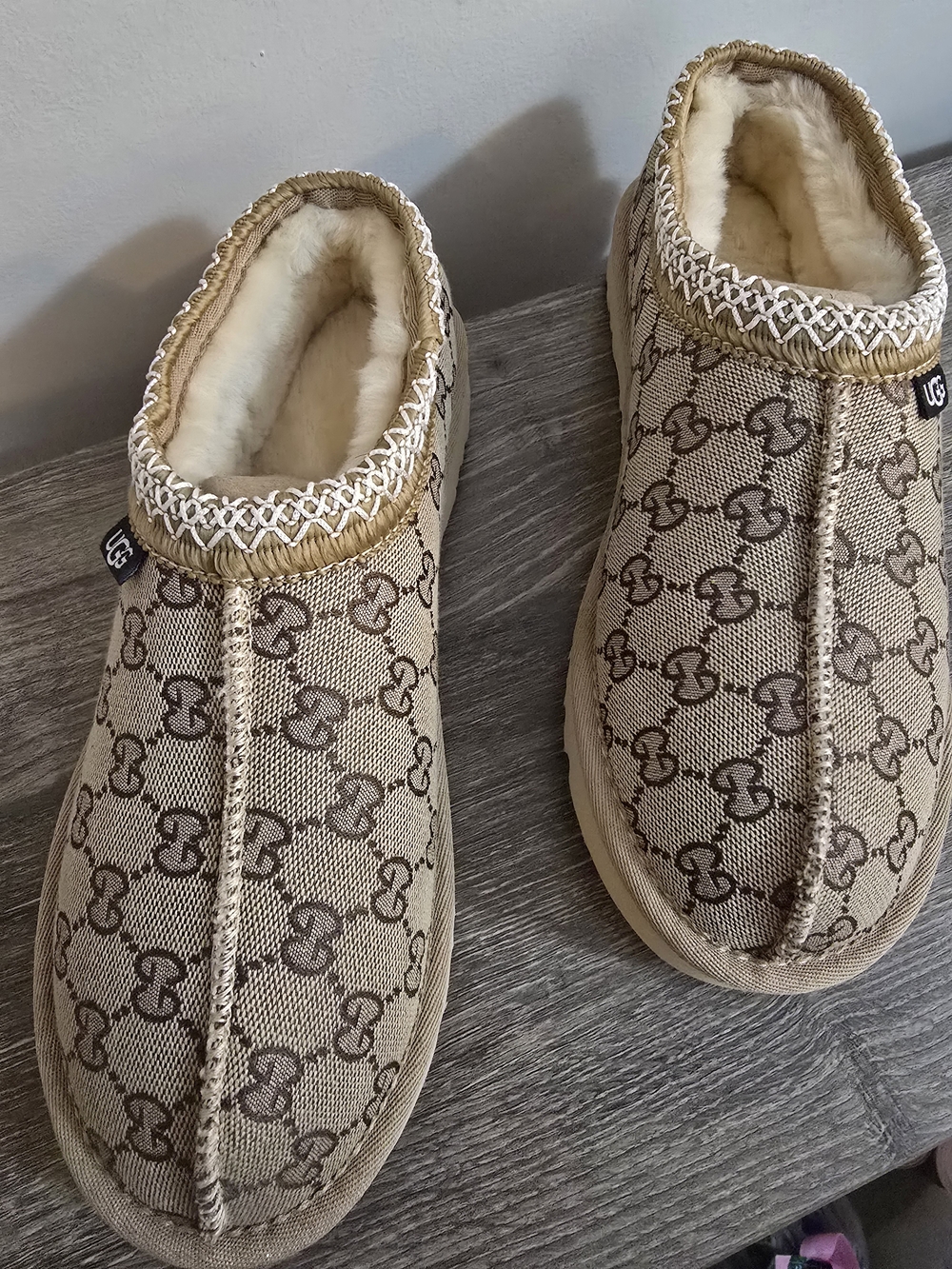 Fashion Beige/Tan Monogram Slip-On Slippers